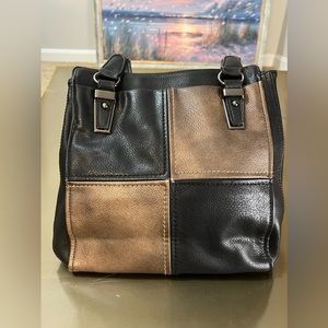 Gilda Tohetti Handbag